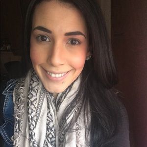 Meet your Posher, Kristina